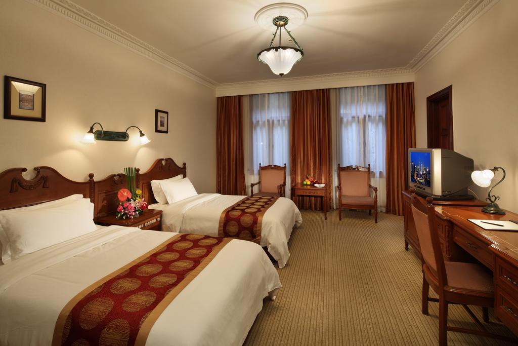Jin Jiang Pacific Hotel Shanghai Exterior foto