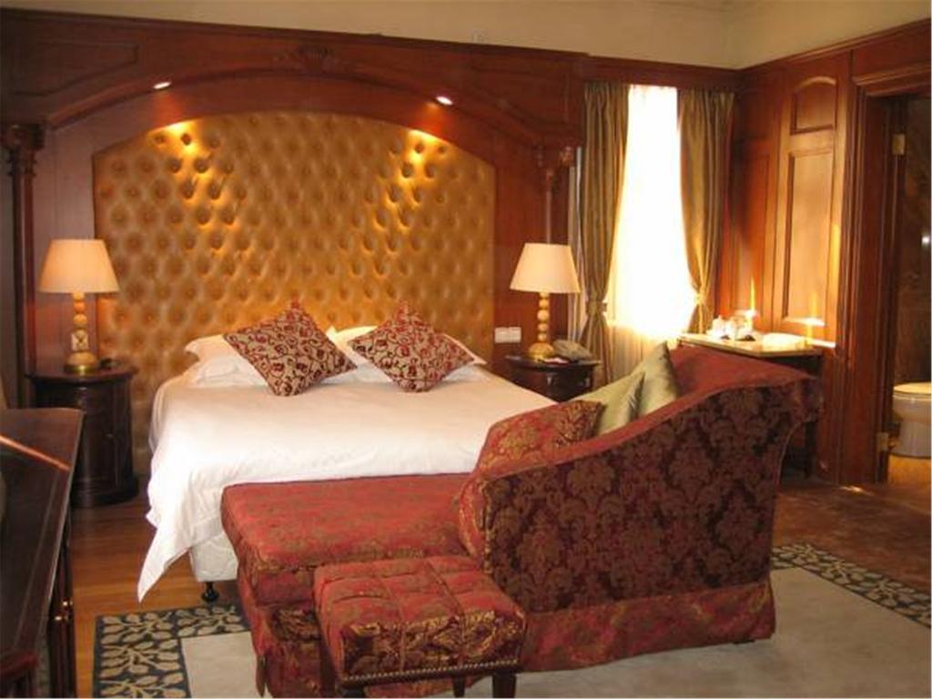 Jin Jiang Pacific Hotel Shanghai Exterior foto