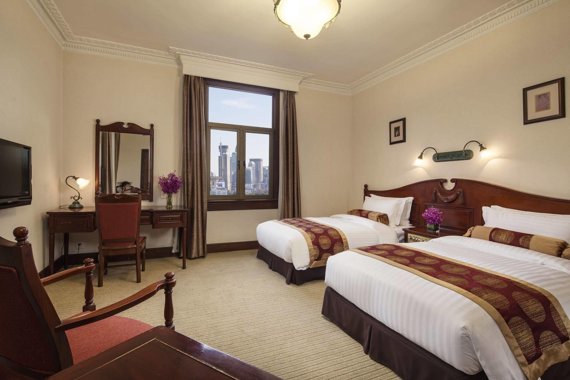 Jin Jiang Pacific Hotel Shanghai Exterior foto